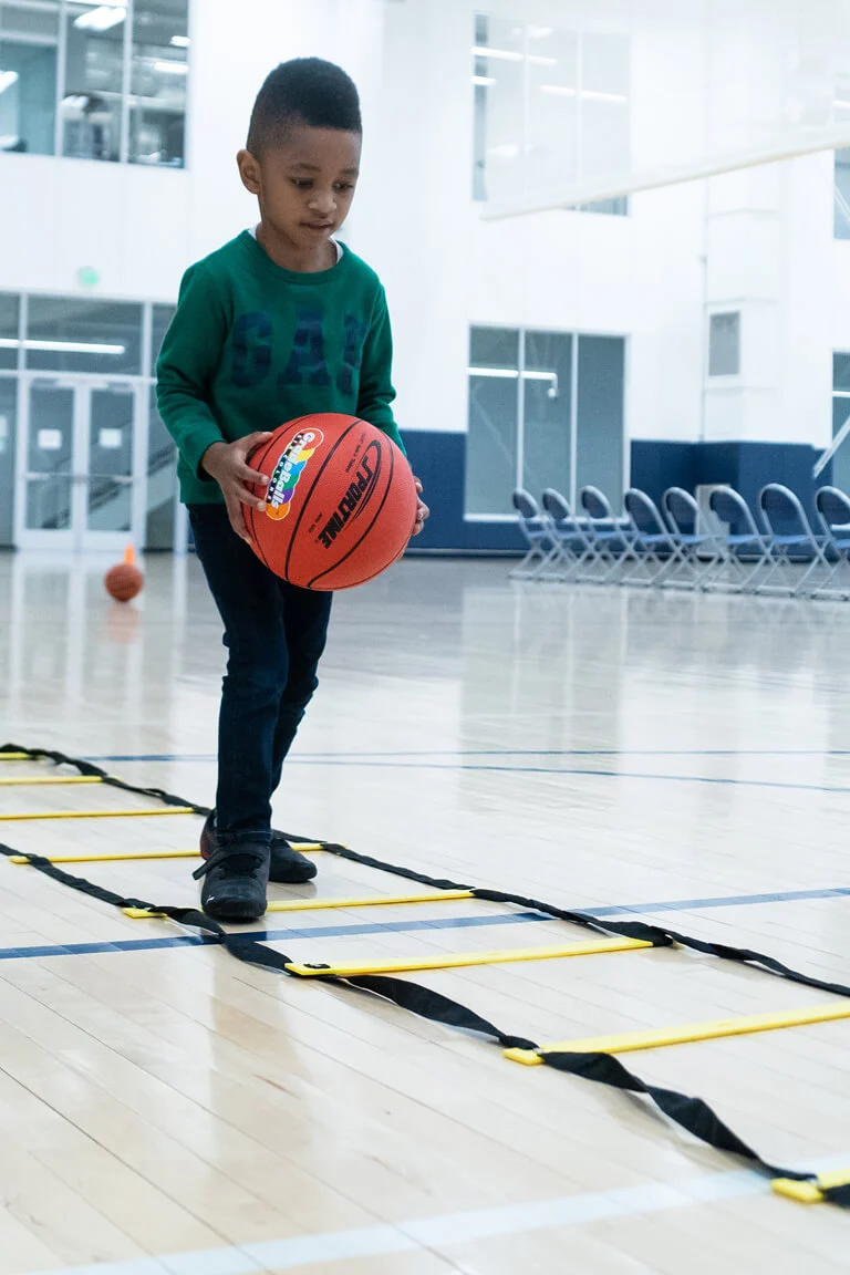 learn-to-play-basketball-action