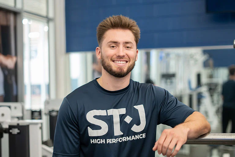 Aidan-Henderson-Headshot