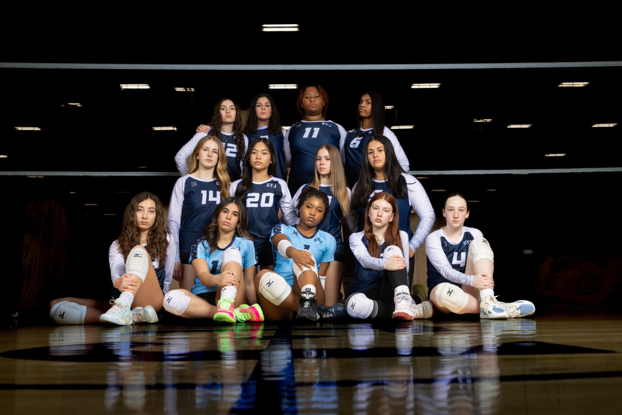 volleyball girls 14 navy team photo