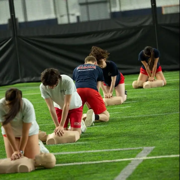 safety and rescue classes for lifeguards at the st james