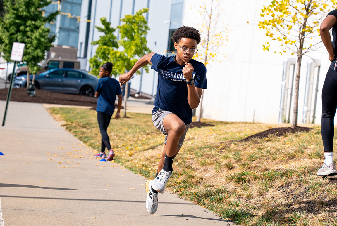 beginner-track-training-action