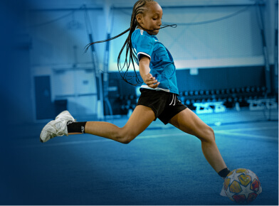 striker-goalkeeper-training-mobile